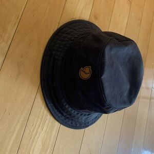 fjallraven bucket hat new